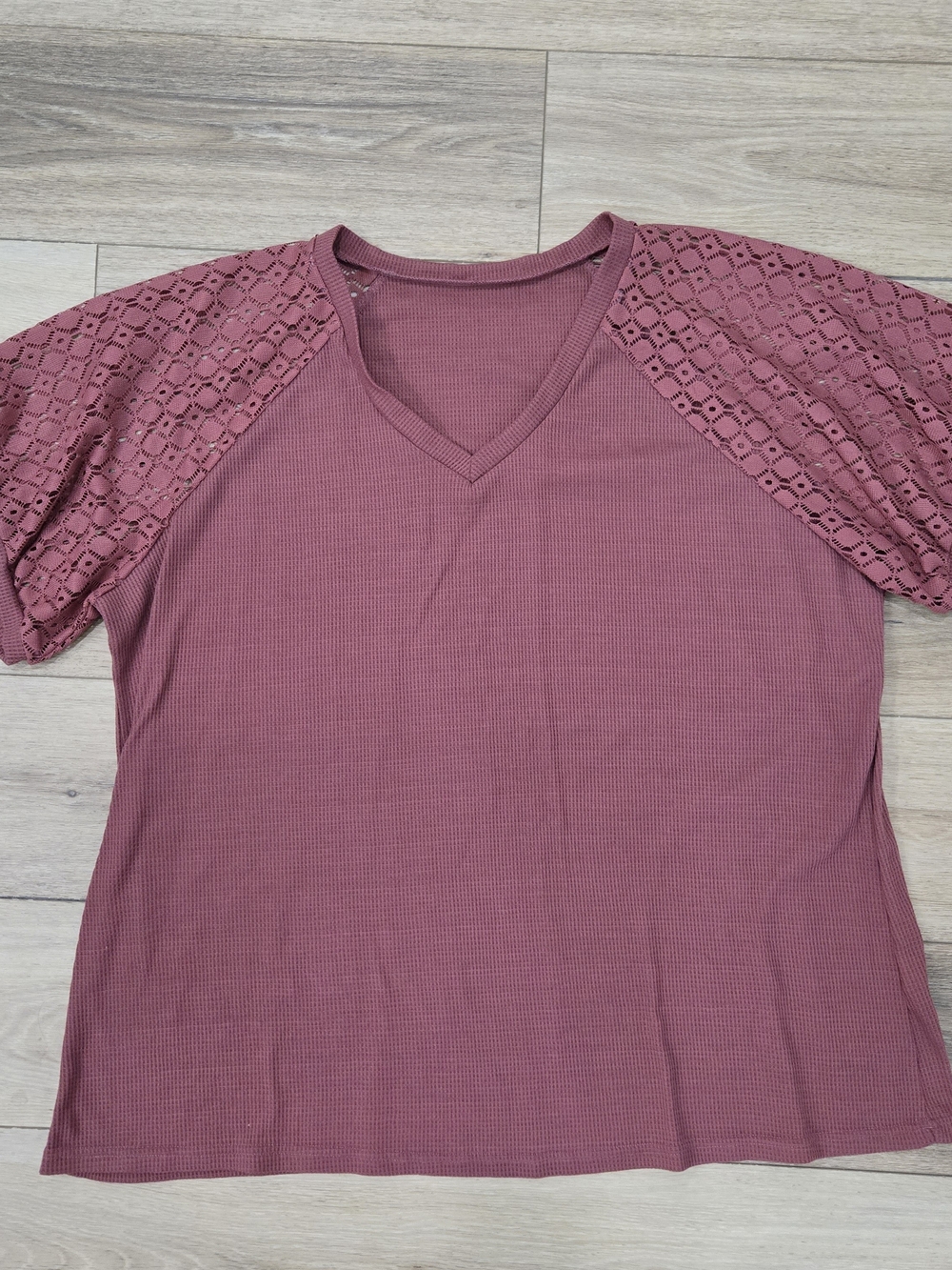 Womens Plus Size 4X Waffle Knit V-Neck Top with Lace Raglan Sleeves - Rose